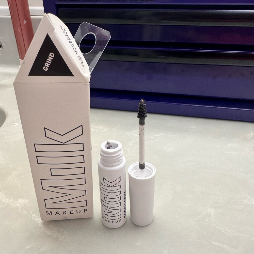 Milk Makeup Brow Gel - Deep Charcoal